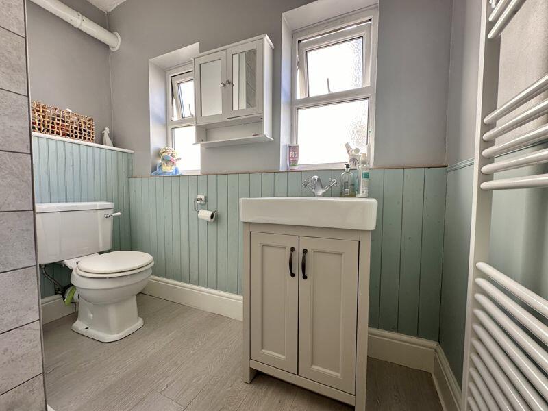 Upstairs Bathroom