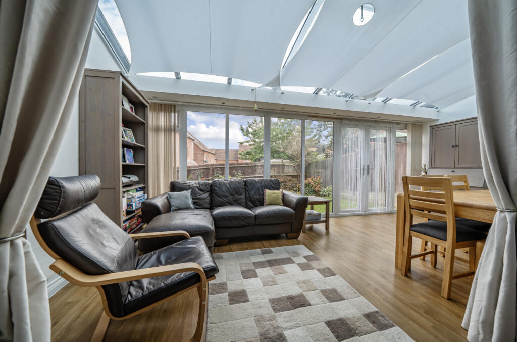 1354591-24-68d163...