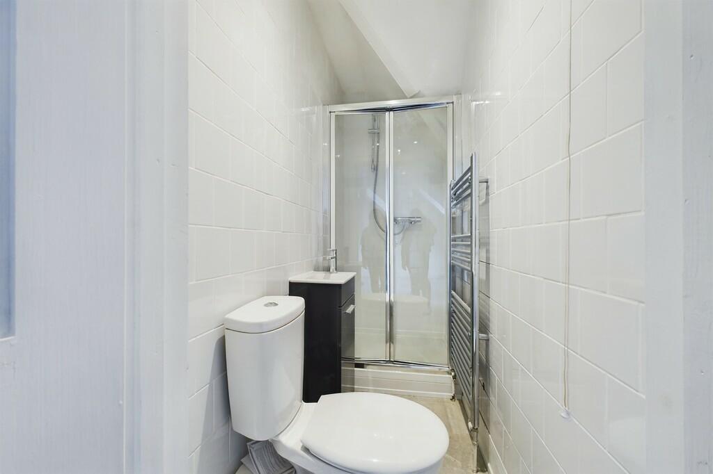 CAM01085G0-PR0450...