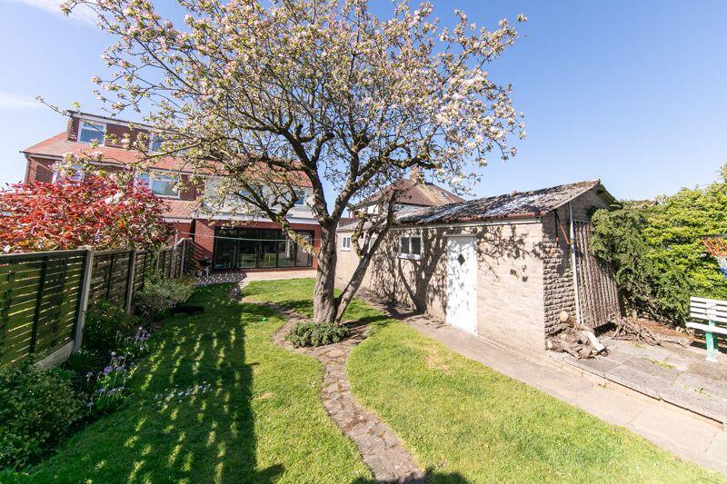 Beautifully maintained private garden