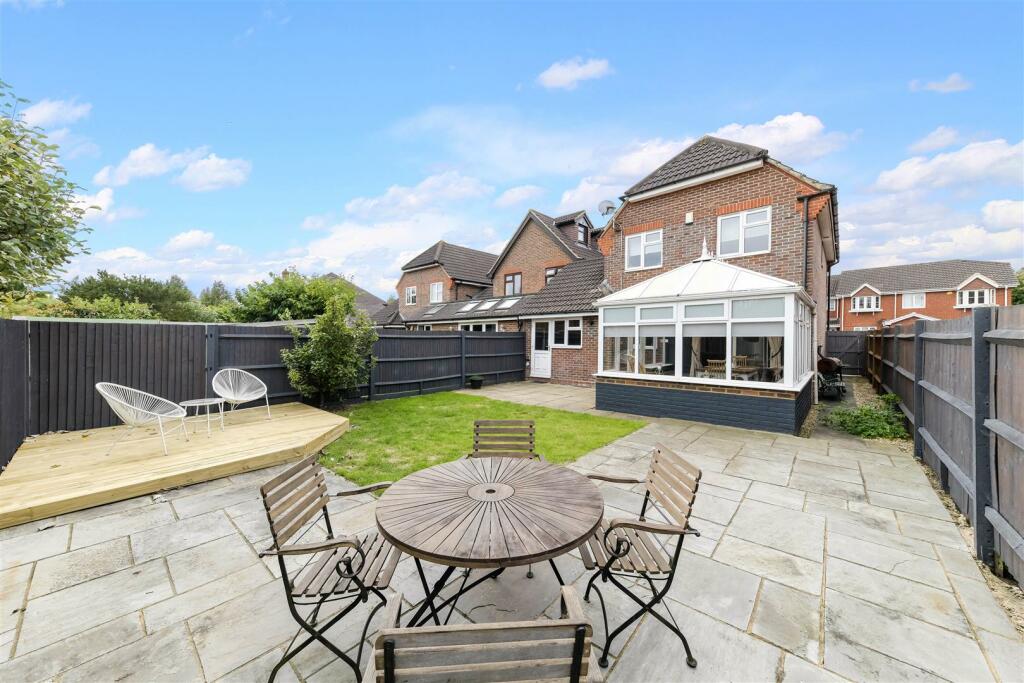 CHURCHILL ROAD (4).jpg