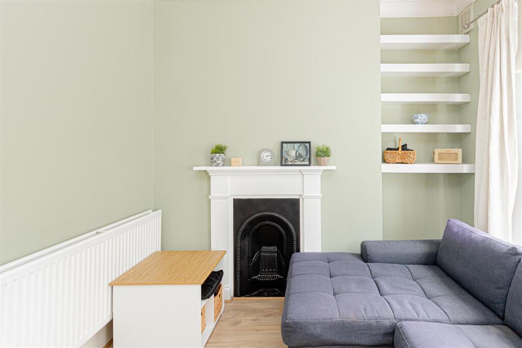 Claremont Square (10).jpg