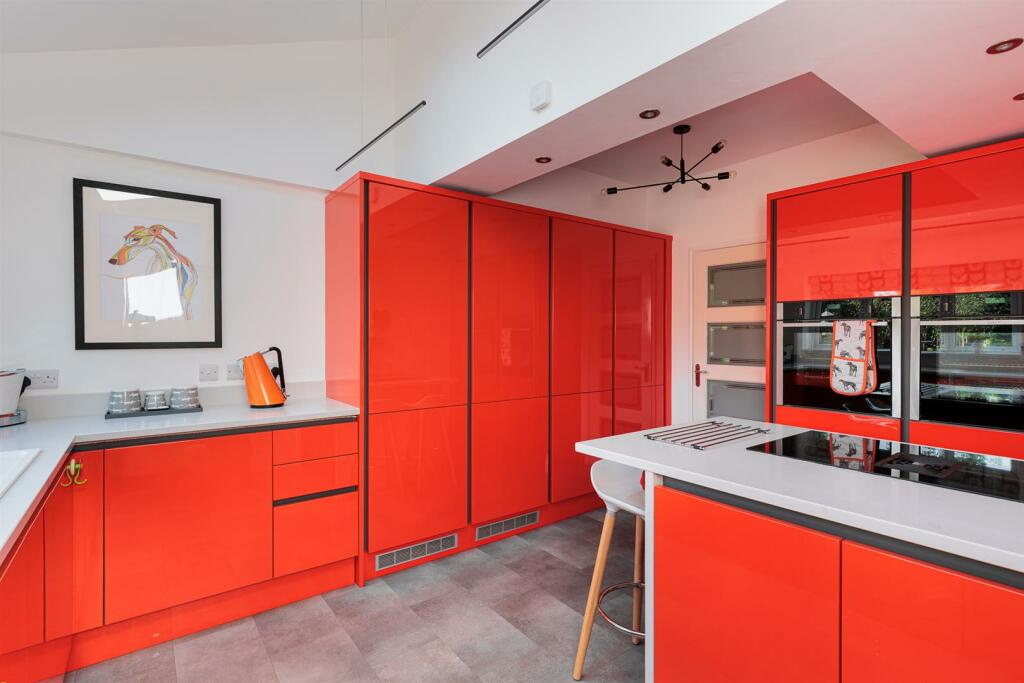 Kitchen/Breakfast