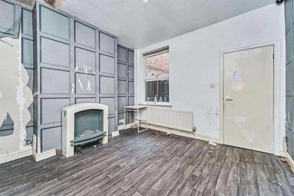 31 Booth Street, Darlaston, Wednesbury, West Midlands, WS10 8JB