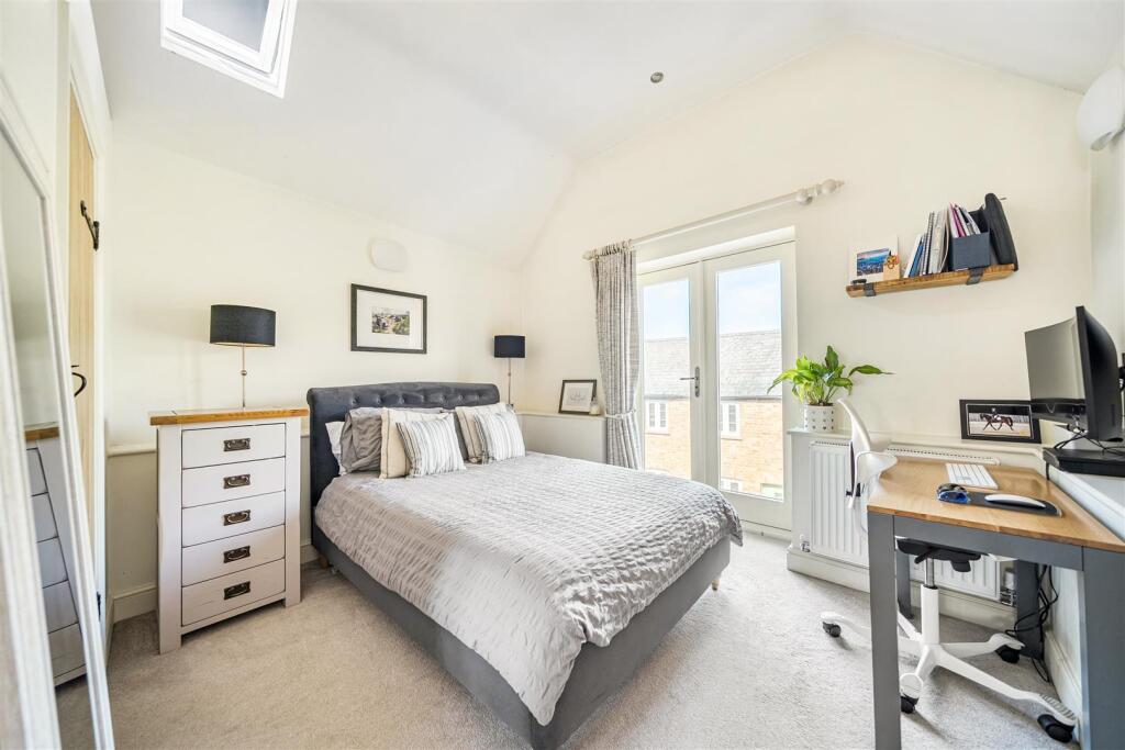 The Old Schoolhouse, 1 Castle Lane, Towcester (11)