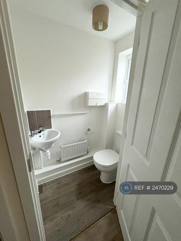 Wc/Cloakroom