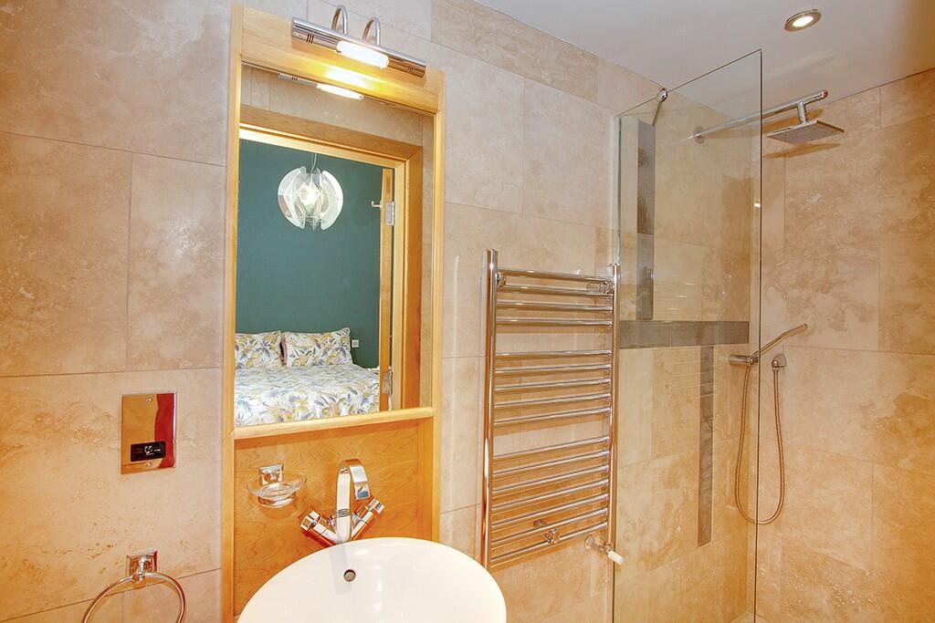 En suite shower room