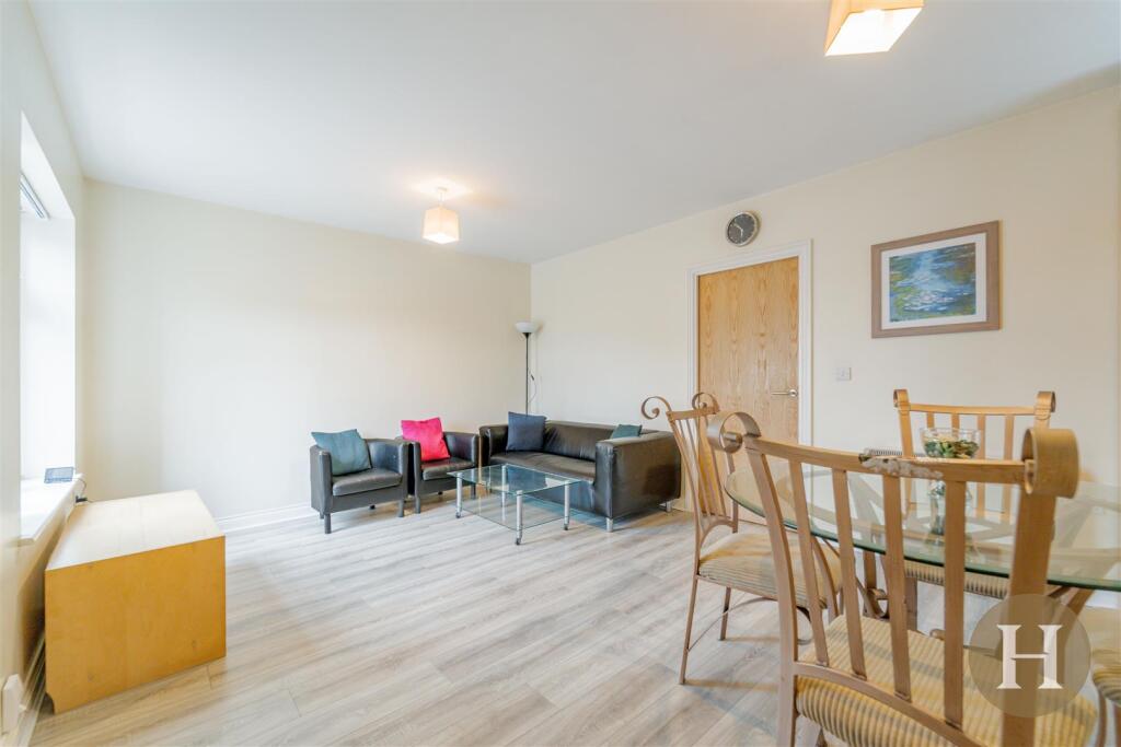 Hadleigh Estate Agents-16.jpg