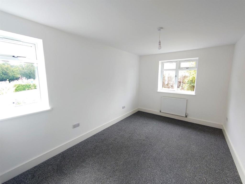 Bedroom 3.jpg