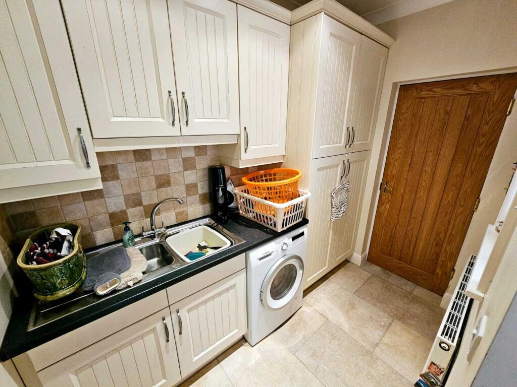 d688f9a0-2d41-4f2e-8d5e-1df34764329a