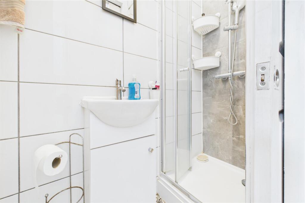 30 Westminster Road, Whitehall, Bristol BS5 9A | F