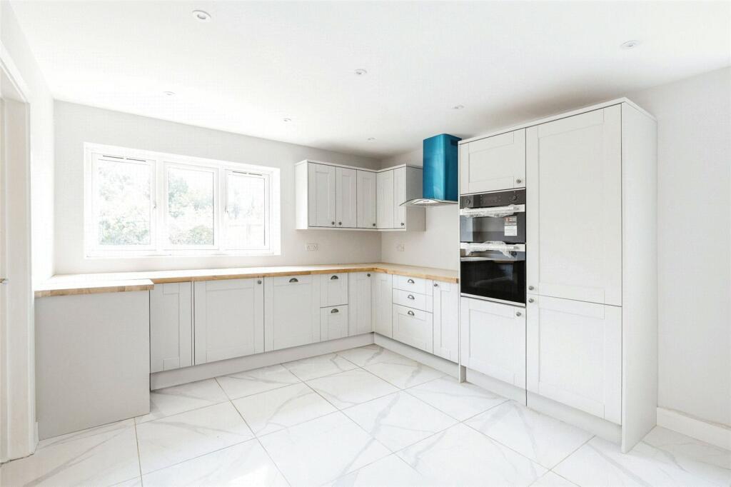 Example Kitchen