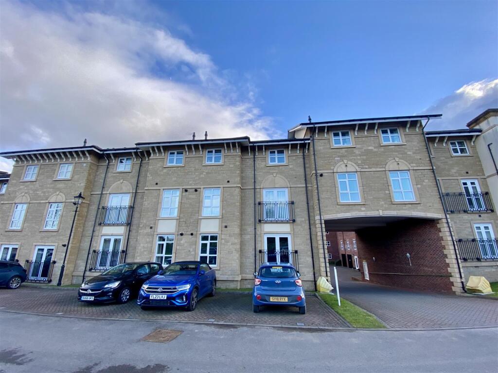 Bramleys Estate Agents - Marmaville Court - Mirfie