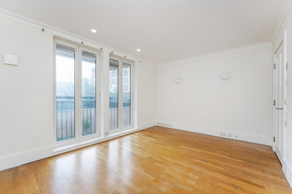 Lucas House, Cole...