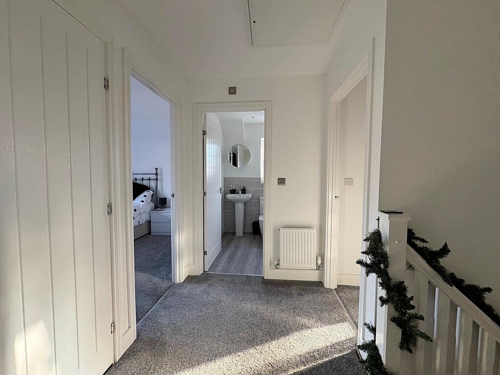 First Floor Landi...