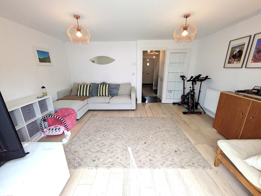 LOUNGE 3