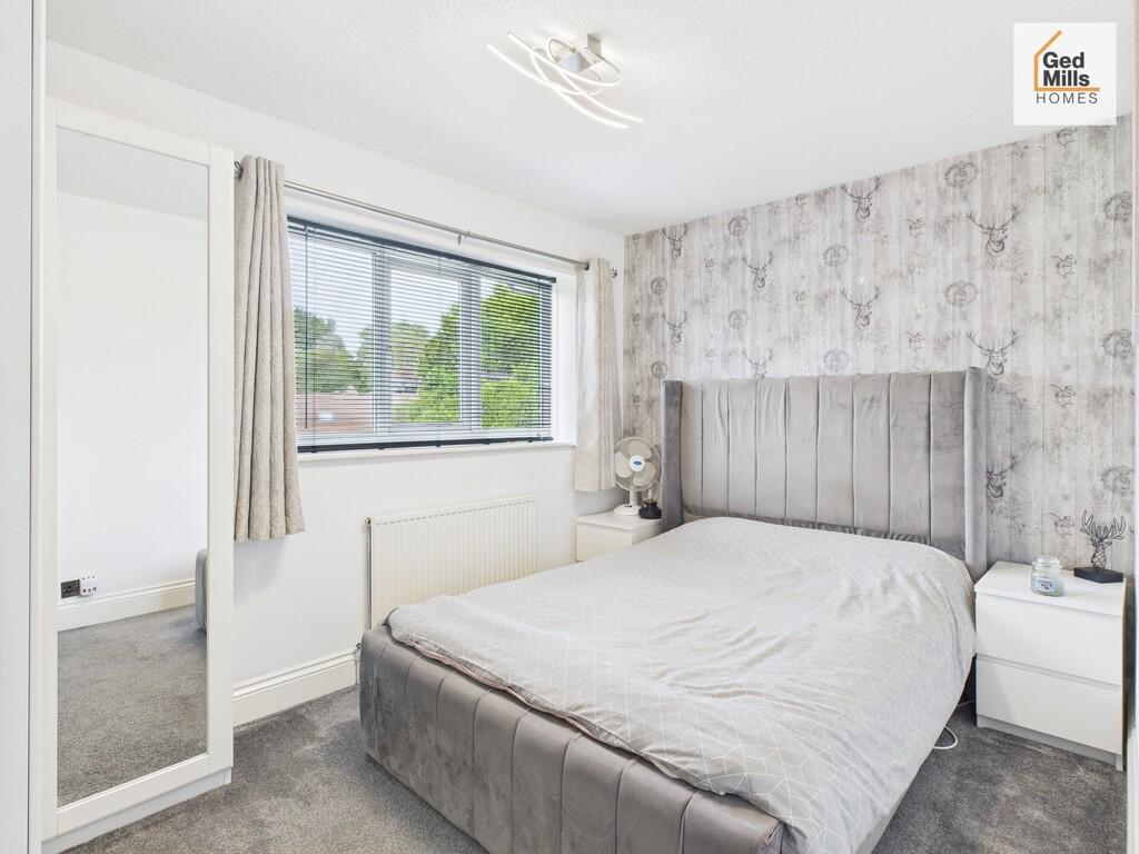 CAM04261G0-PR0082...