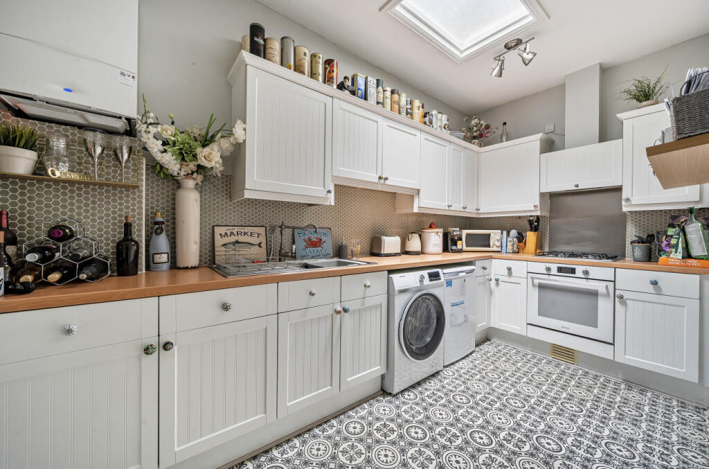 1326358-8-6888f76...