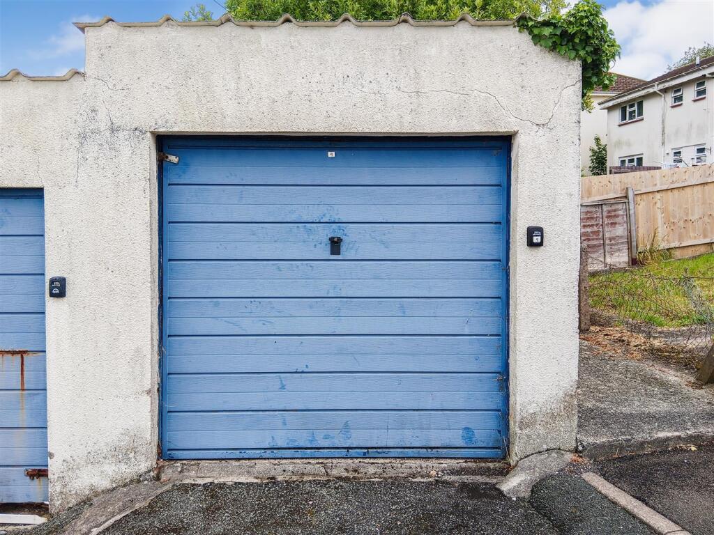 Garages 9, 10, 12, 13, 18 - Mayflower Close Mayflo