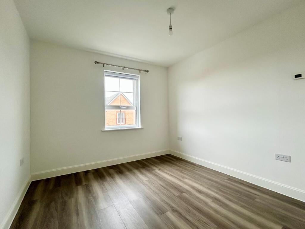 Bedroom 1.jpeg