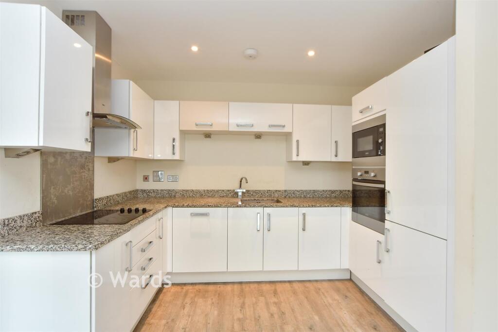 Kitchen/ Living Area