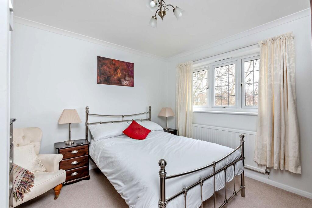 8639764-interior0...