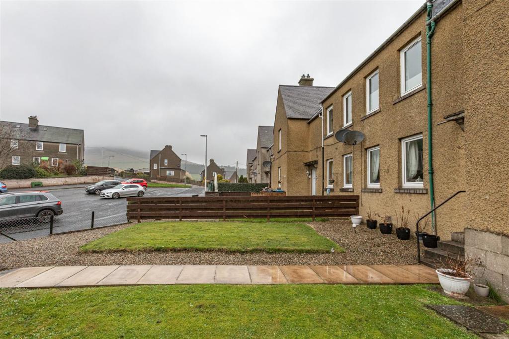 40 Forest Hill Galashiels 02.JPG