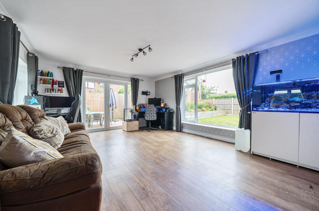 1332073-16-6888c9...