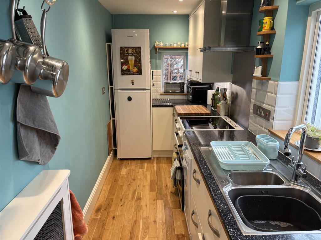Kitchen.jpg