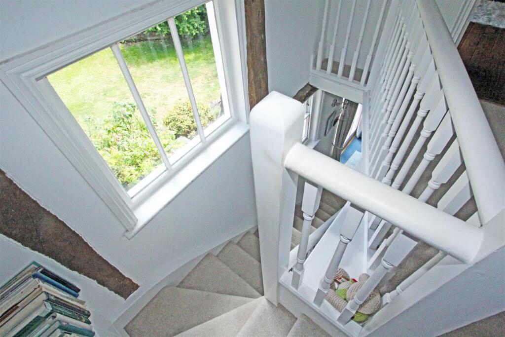 IMG_5747 stairs.jpg