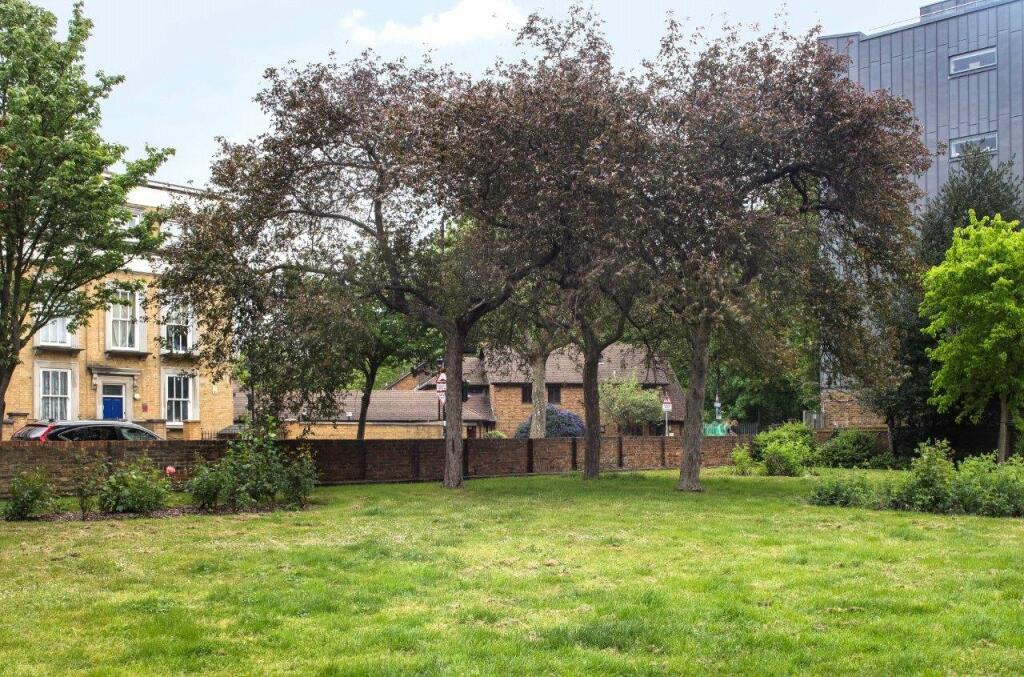 Communal Grounds
