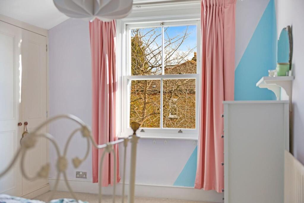 14-cae0JHPropworld - 95c Peak Hill - 7-medium.jpg