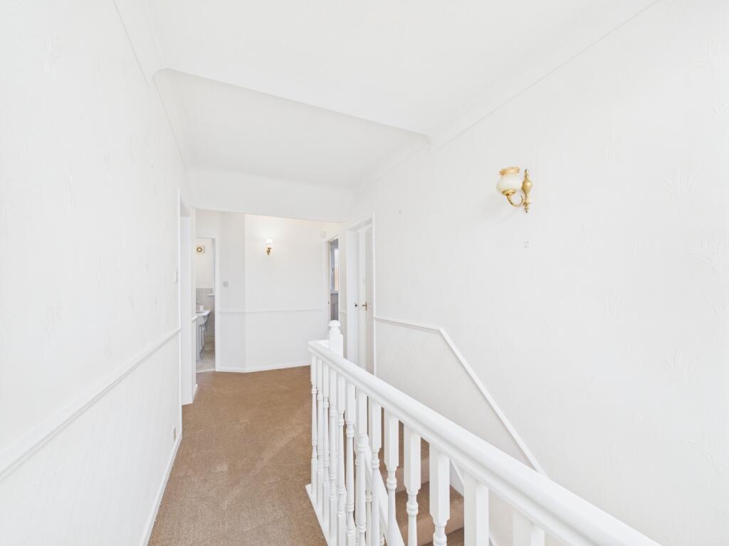 CAM02093G0-PR0066-STILL004