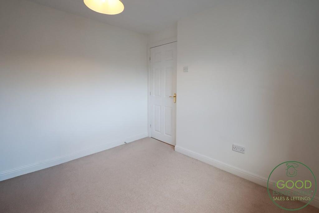 Pine Walks, Preston, PR2