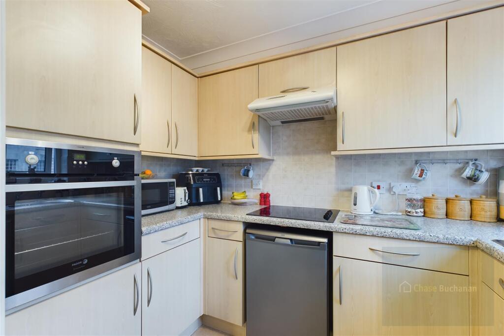 CAM03907G0-PR0068-ST