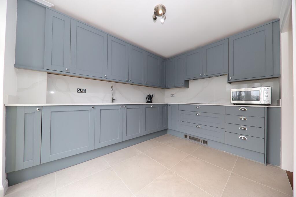Kitchen (4)
