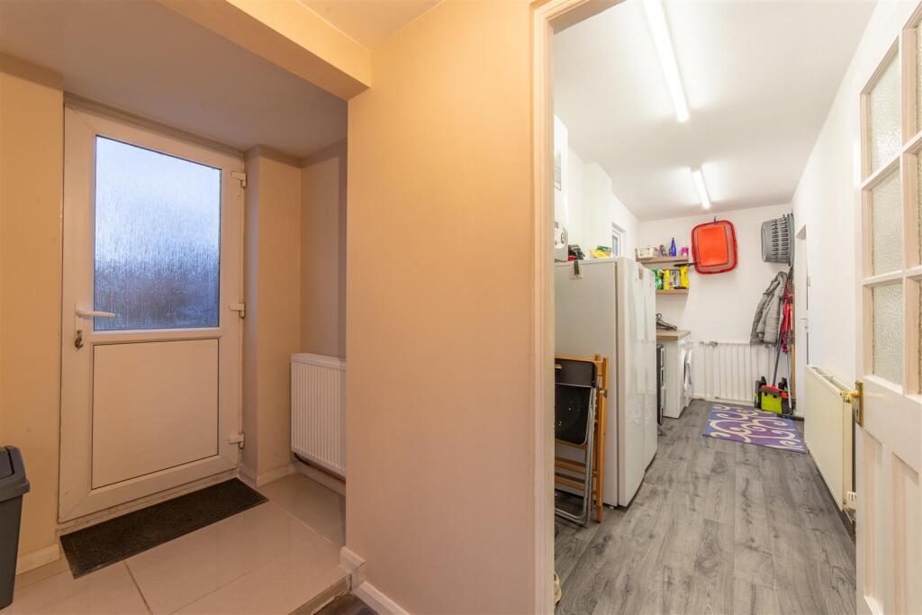 136 Edlogan Way-41.jpg