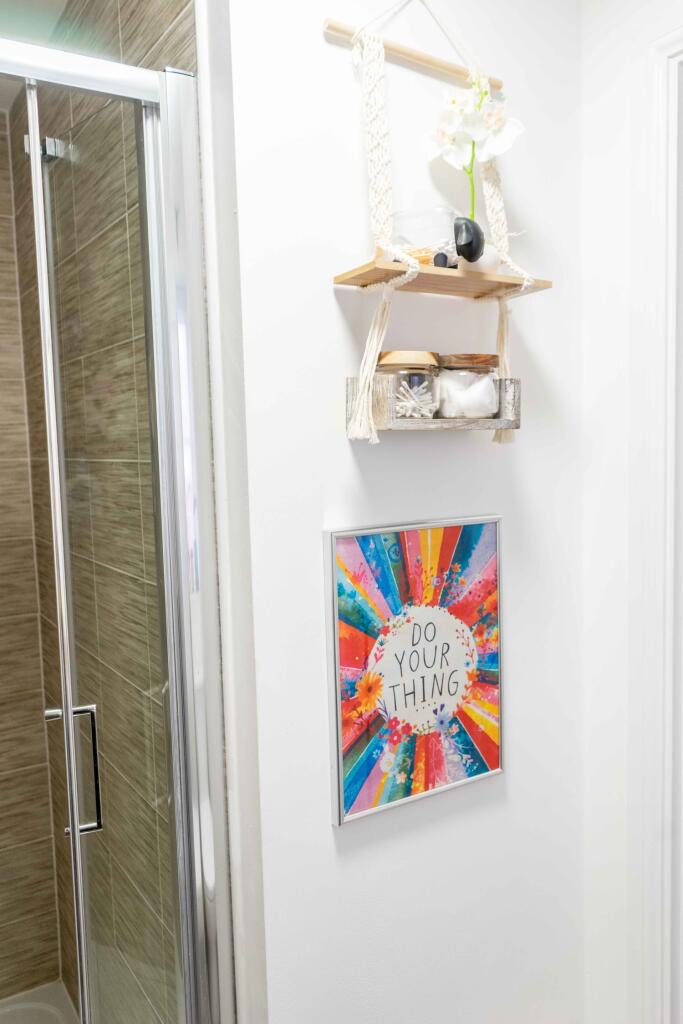 EN SUITE