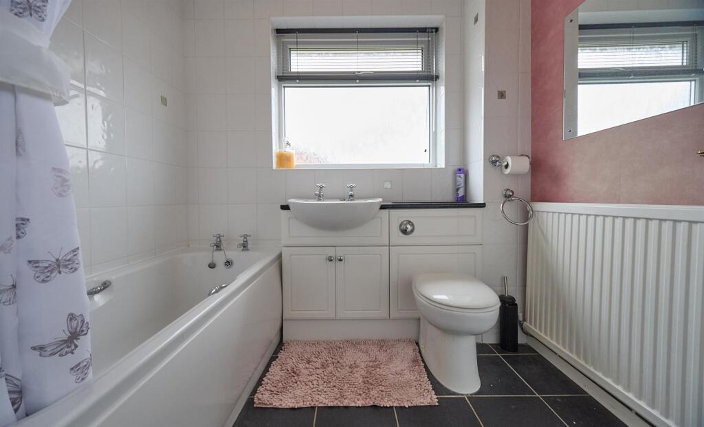 Bathroom to Rear