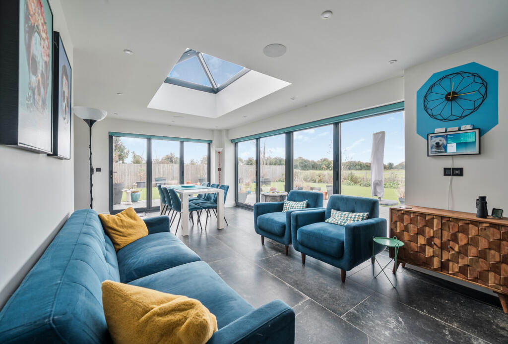 1354936-2-68c7ff2...