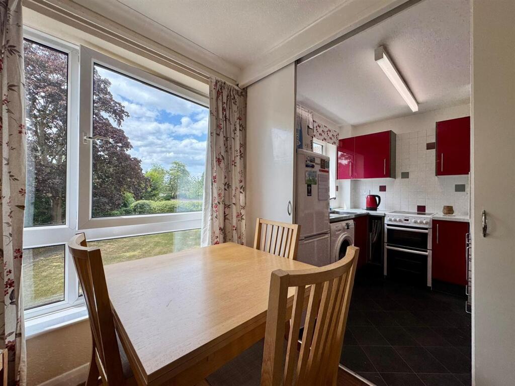 Kitchen and Diner.jpg