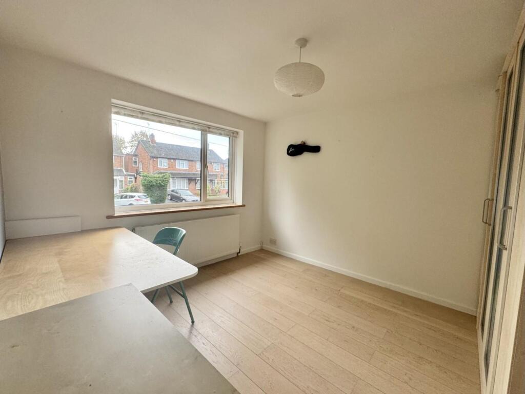 BEDROOM TWO.jpg