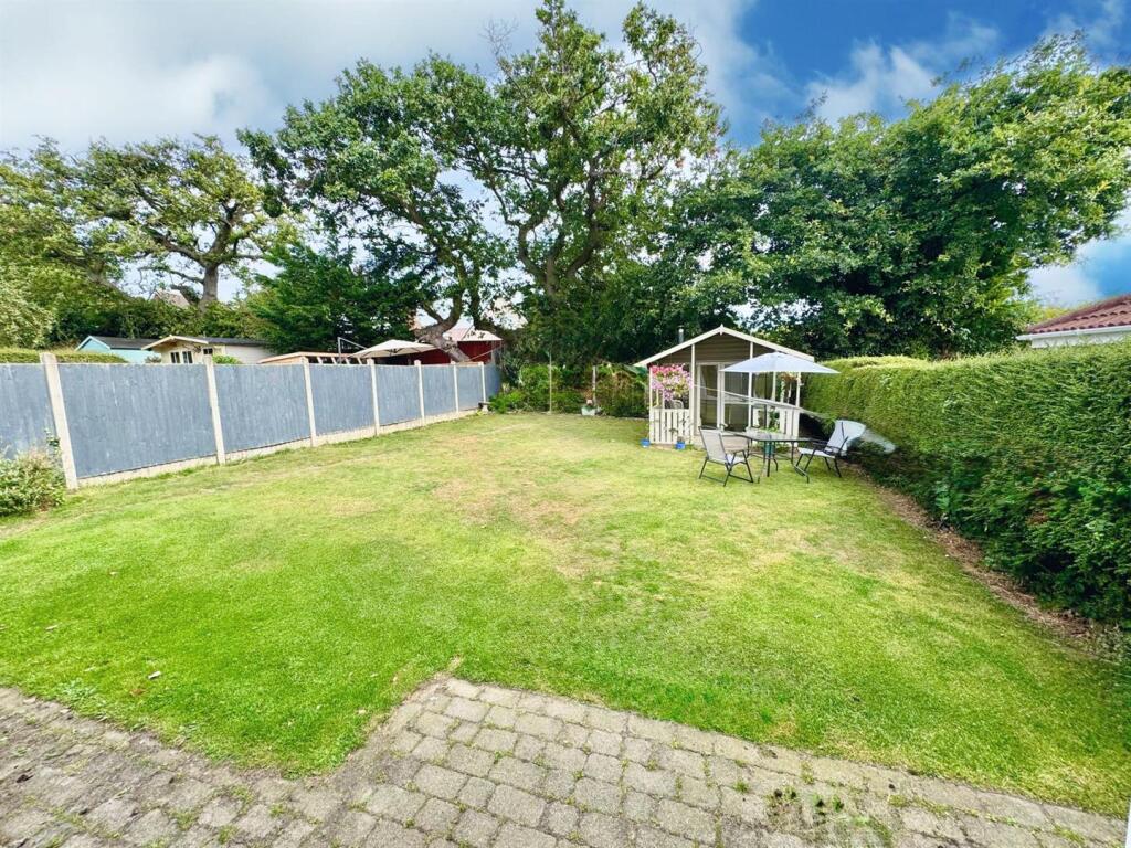 PHOTO-2025-08-12-11-41-08 (23).jpg