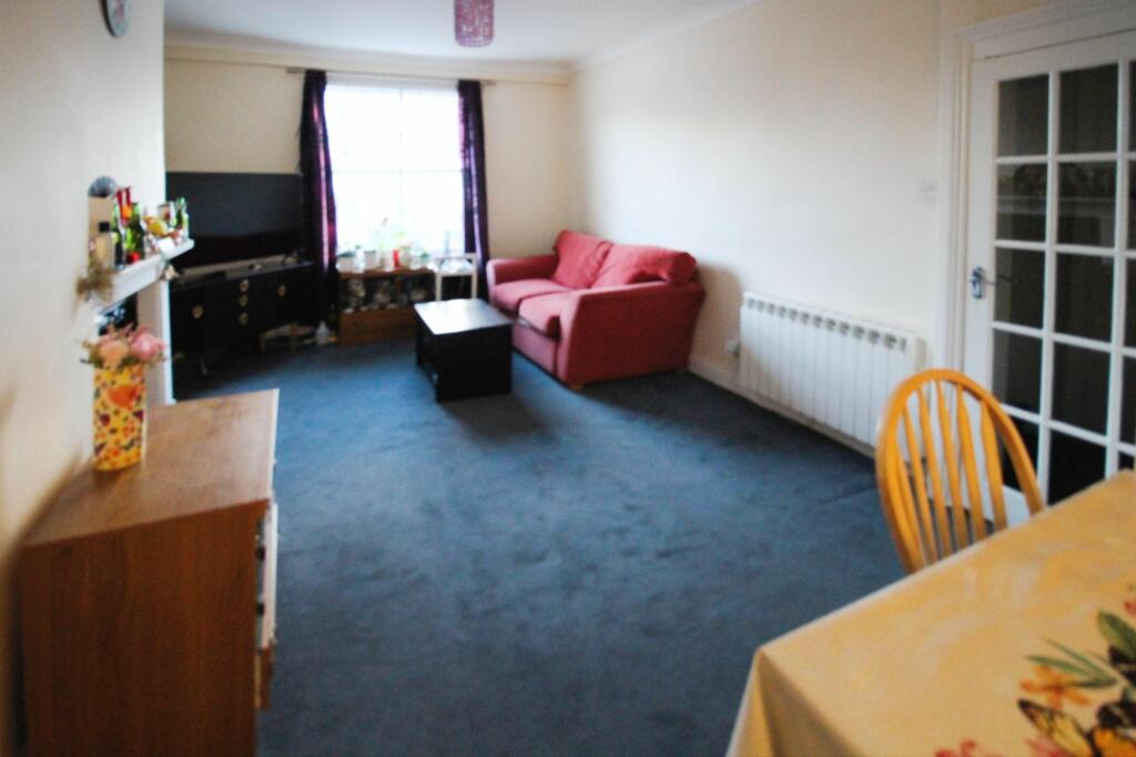 Sitting/Dining Room