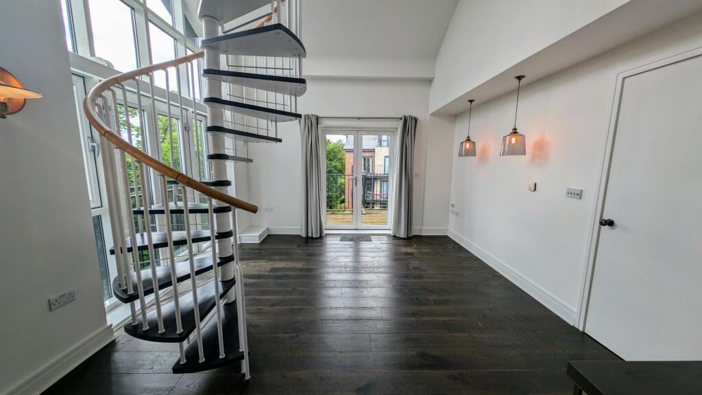 Lounge Area