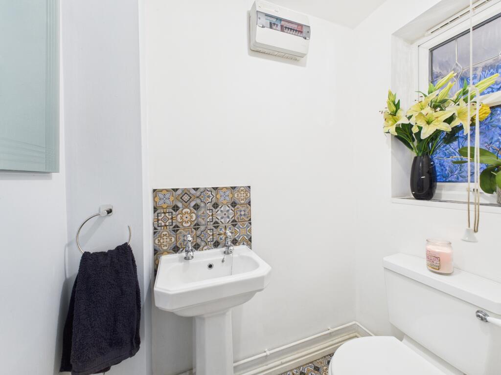 CAM05192G0-PR0187-STILL019