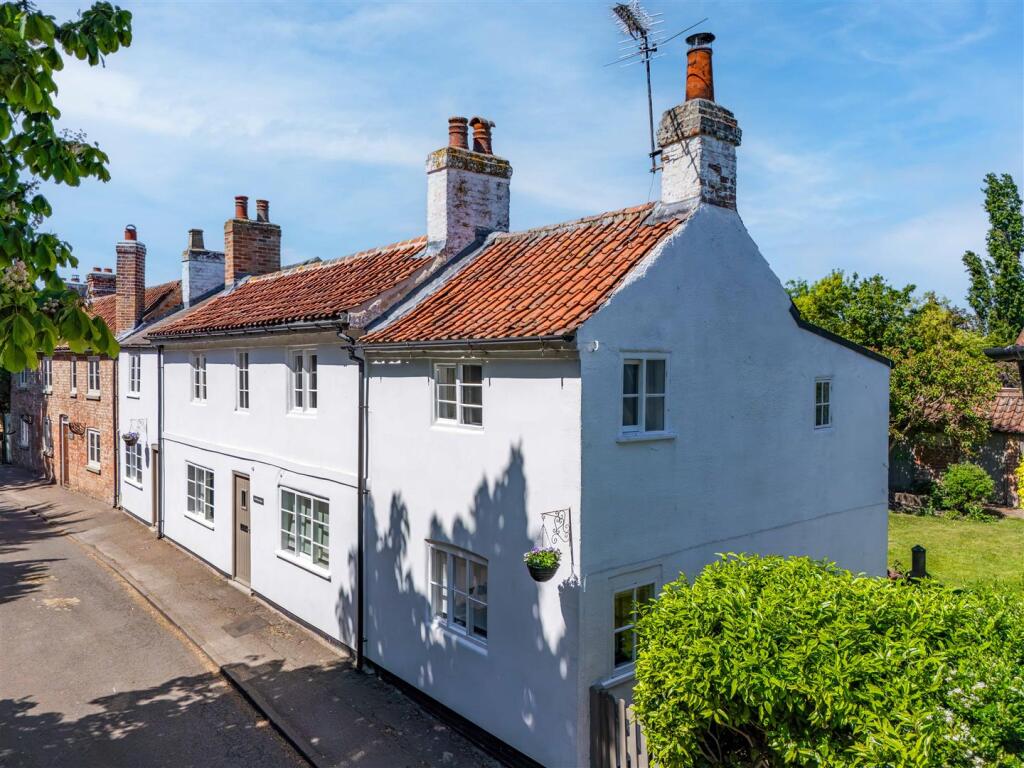 The White House-13.jpg