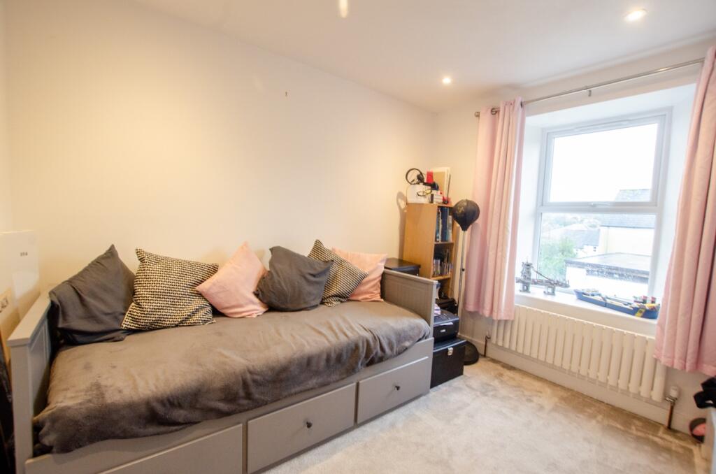 9 Robartes Road TPS Bodmin 01208 74182-15