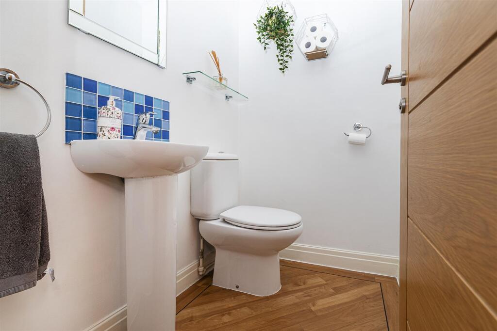 Bramleys Estate Agents - Crow Lees Gardens (5).jpg