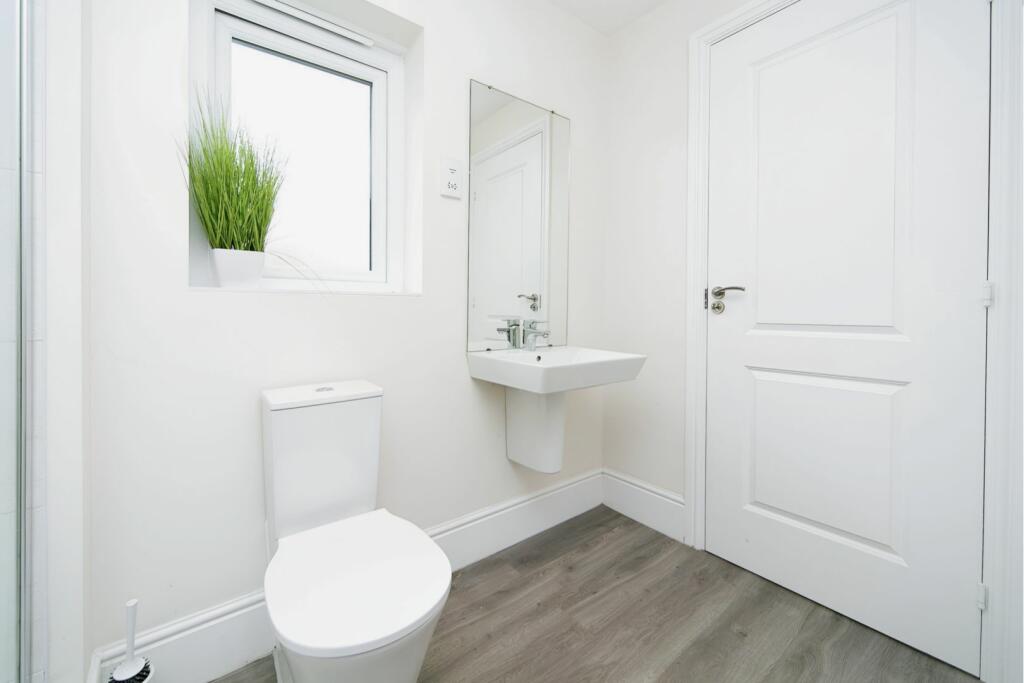En-suite One